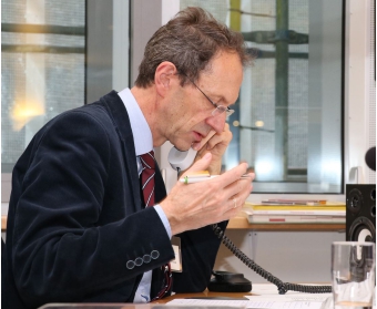 am hörertelefon am hörertelefon